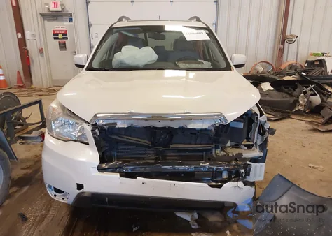 2015 Subaru Forester 2.5I Premium из США, поврежденный, VIN JF2SJADC3FH520527